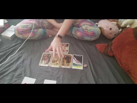 ASMR Tarot Pick a Card Reading