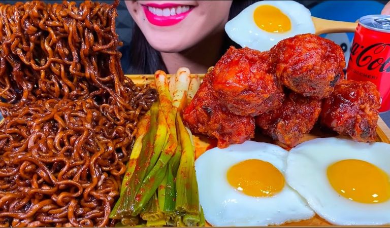 ASMR BLACK BEAN NOODLES, SPICY FRIED CHICKEN, GREEN ONION KIMCHI, EGGS MASSIVE Eating Sounds